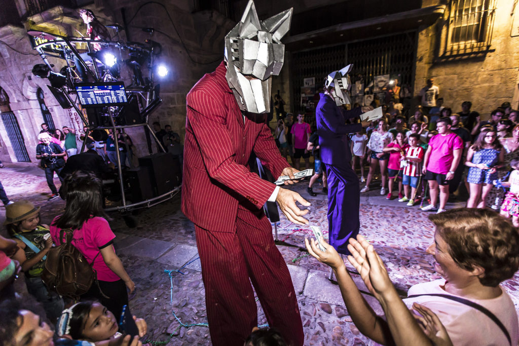 THE-WOLVES-GALERIA-04